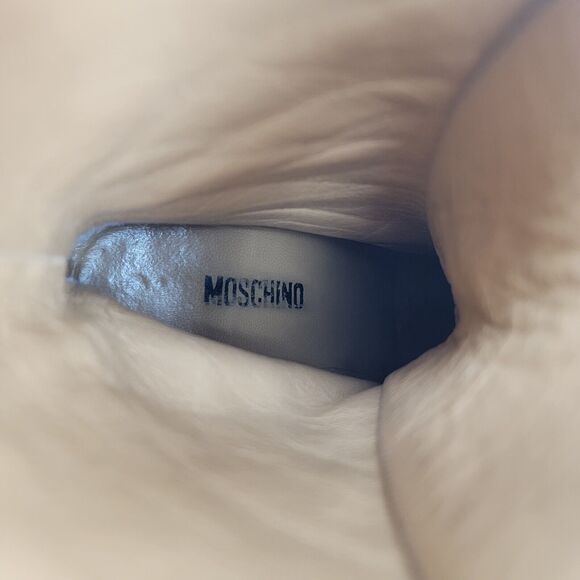 Moschino Size 6.5 Suede Leather Lace Up Bootie‎ Cream Ankle Boots Pointed Toe - Picture 12 of 12